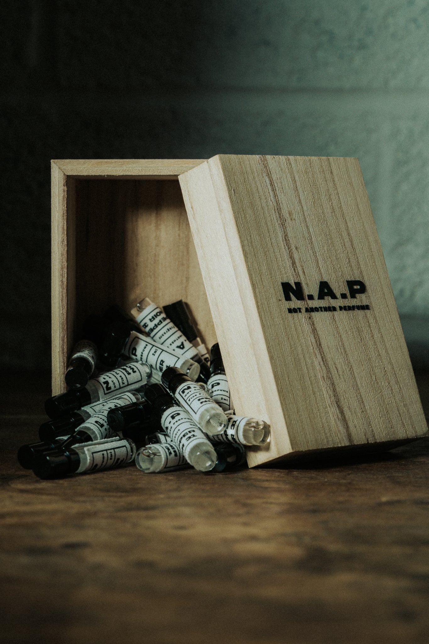 DISCOVERY SAMPLE SET